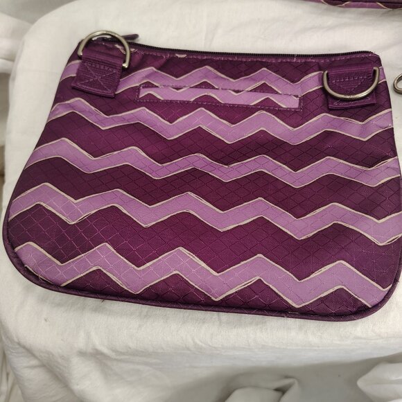 thirty one zig zag two tone travel colleciton - Picture 3 of 9